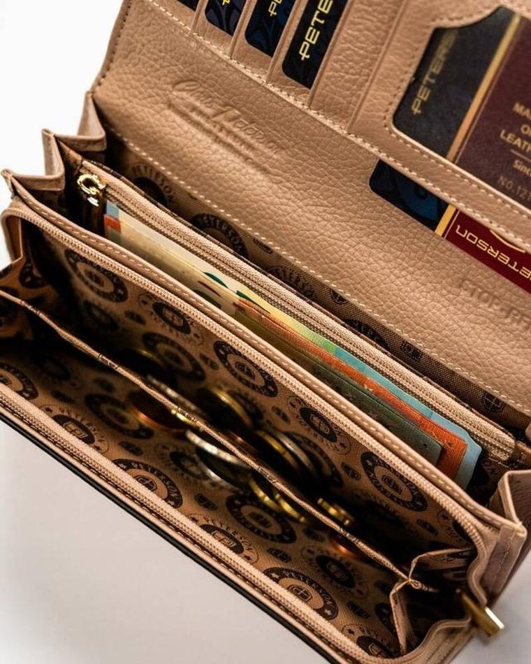 Portfel, czarny, skórzany, Peterson