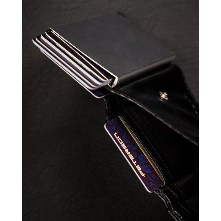 Portfel, czarny, skórzany, Peterson