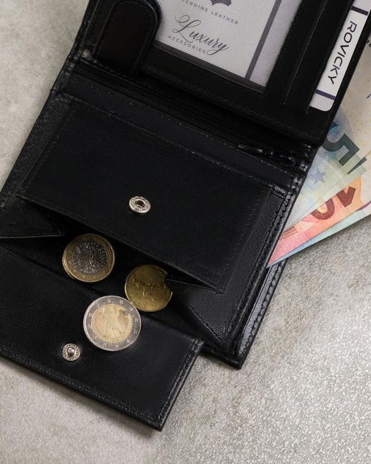 Portfel, czarny, skórzany, RFID, Cavaldi