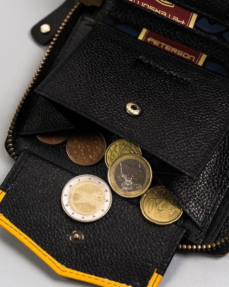 Portfel, czarny, skórzany, RFID, Peterson