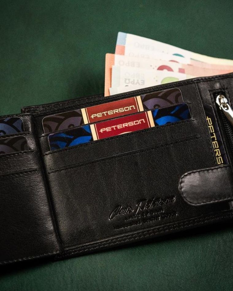 Portfel, czarny, skórzany, RFID, Peterson