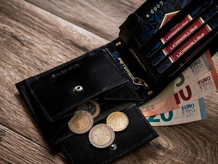 Portfel, czarny, skórzany, RFID, Peterson