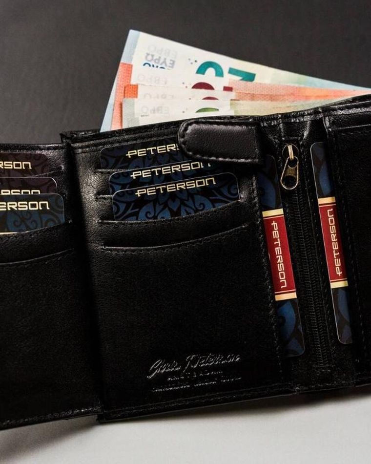 Portfel, czarny, skórzany, RFID, Peterson