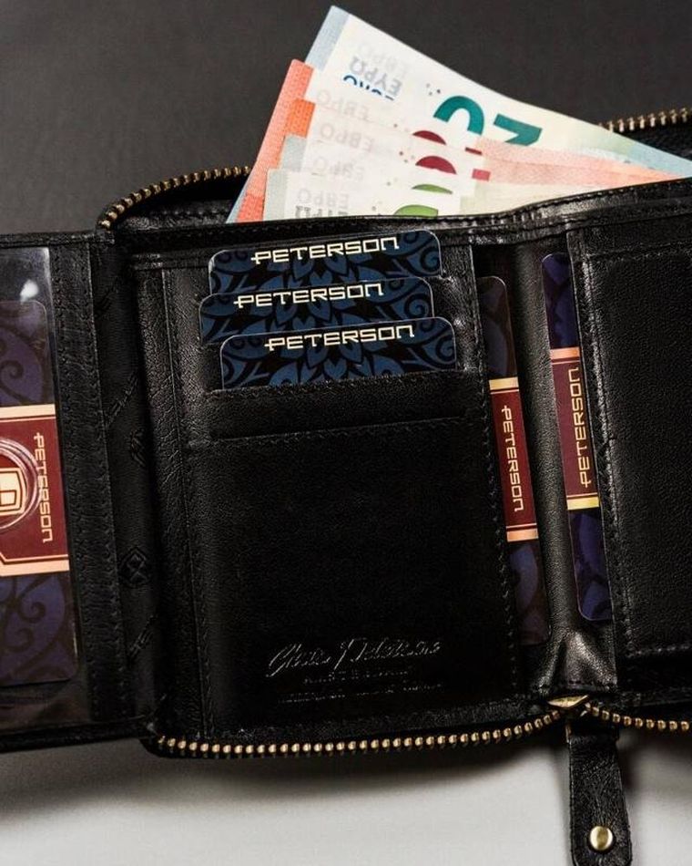 Portfel, czarny, skórzany, RFID, Peterson