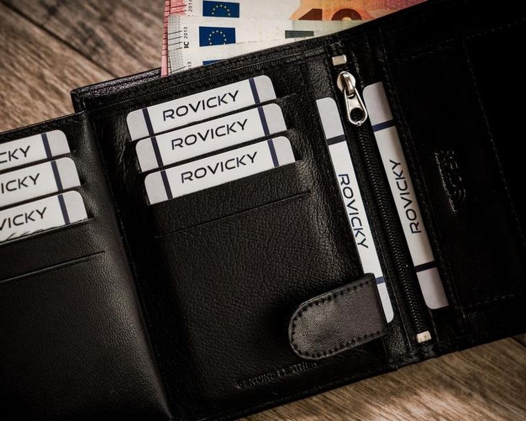 Portfel, czarny, skórzany, RFID, Rovicky