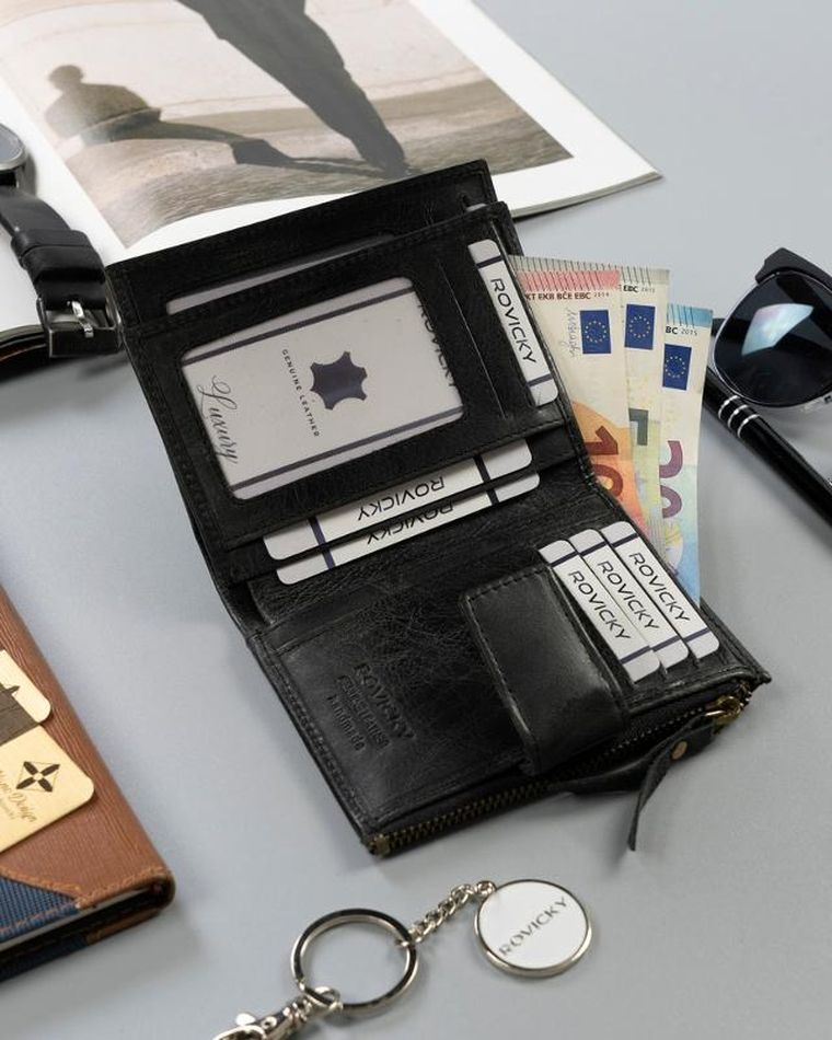 Portfel, czarny, skórzany, RFID, Rovicky