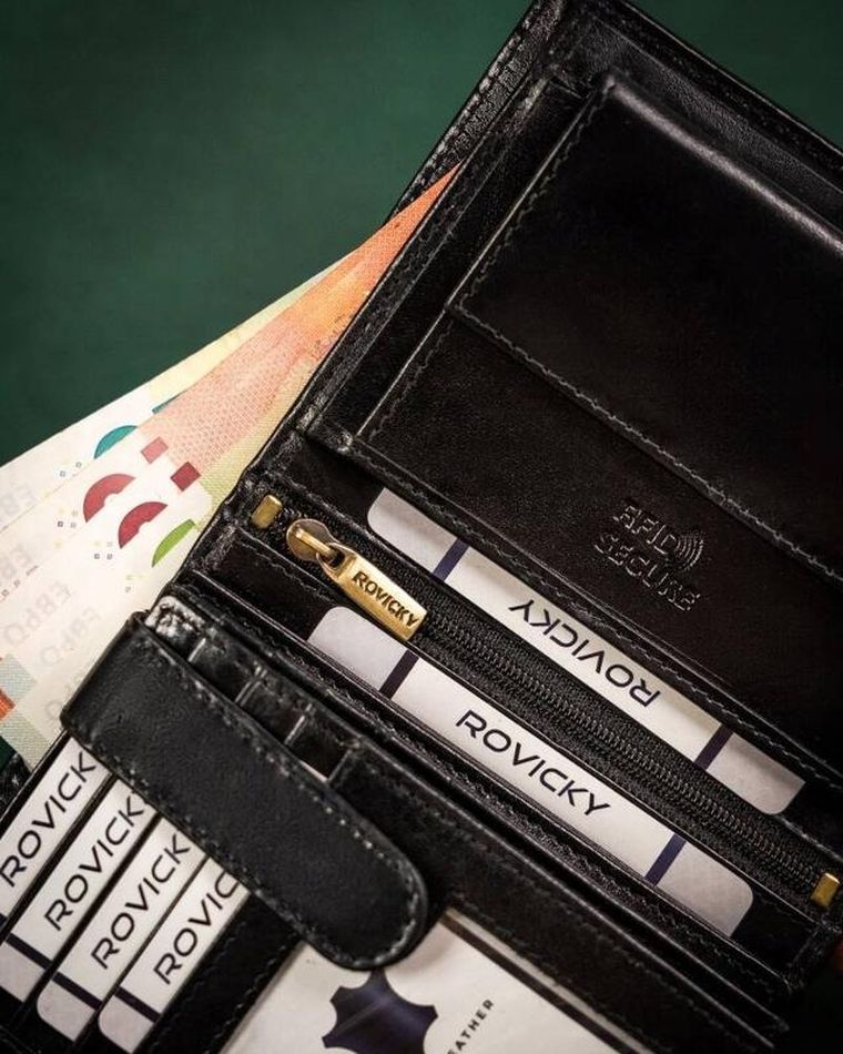 Portfel, czarny, skórzany, RFID, Rovicky