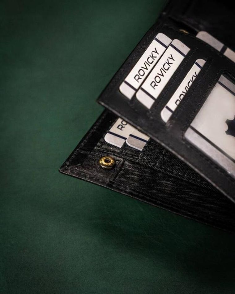 Portfel, czarny, skórzany, RFID, Rovicky