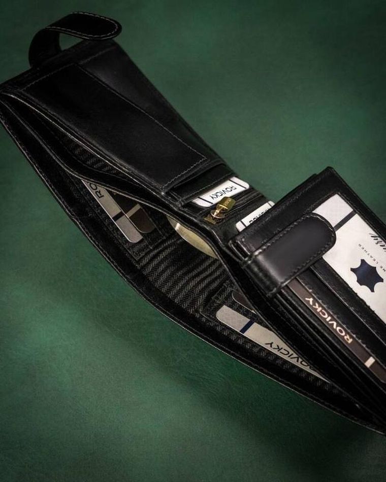 Portfel, czarny, skórzany, RFID, Rovicky