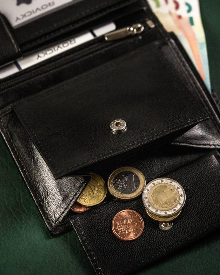 Portfel, czarny, skórzany, RFID, Rovicky