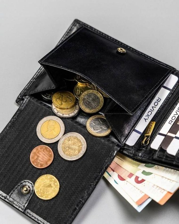 Portfel, czarny, skórzany, RFID, Rovicky