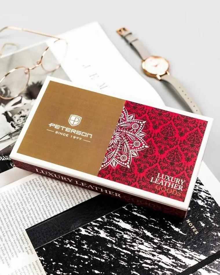 Portfel, czerwony, skórzany, RFID, Peterson