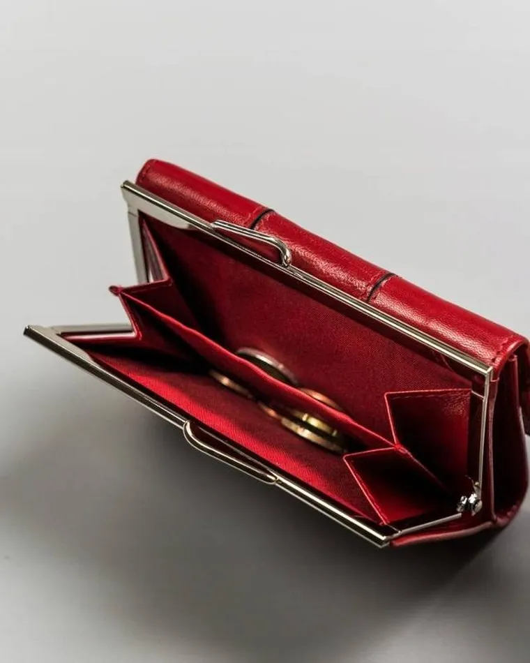 Portfel, czerwony, skórzany, RFID, Peterson