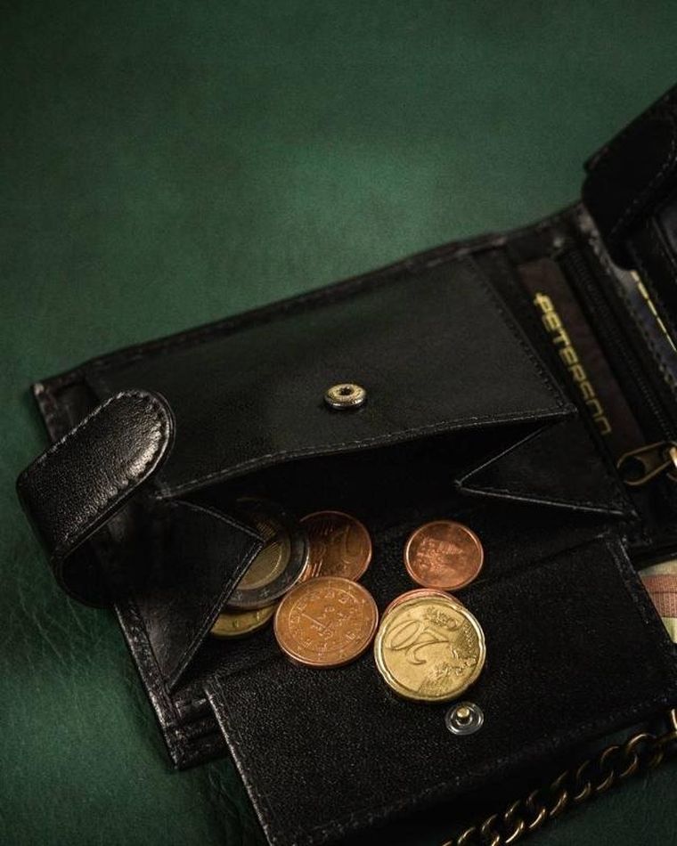 Portfel z łańcuszkiem, czarny, skórzany, Peterson