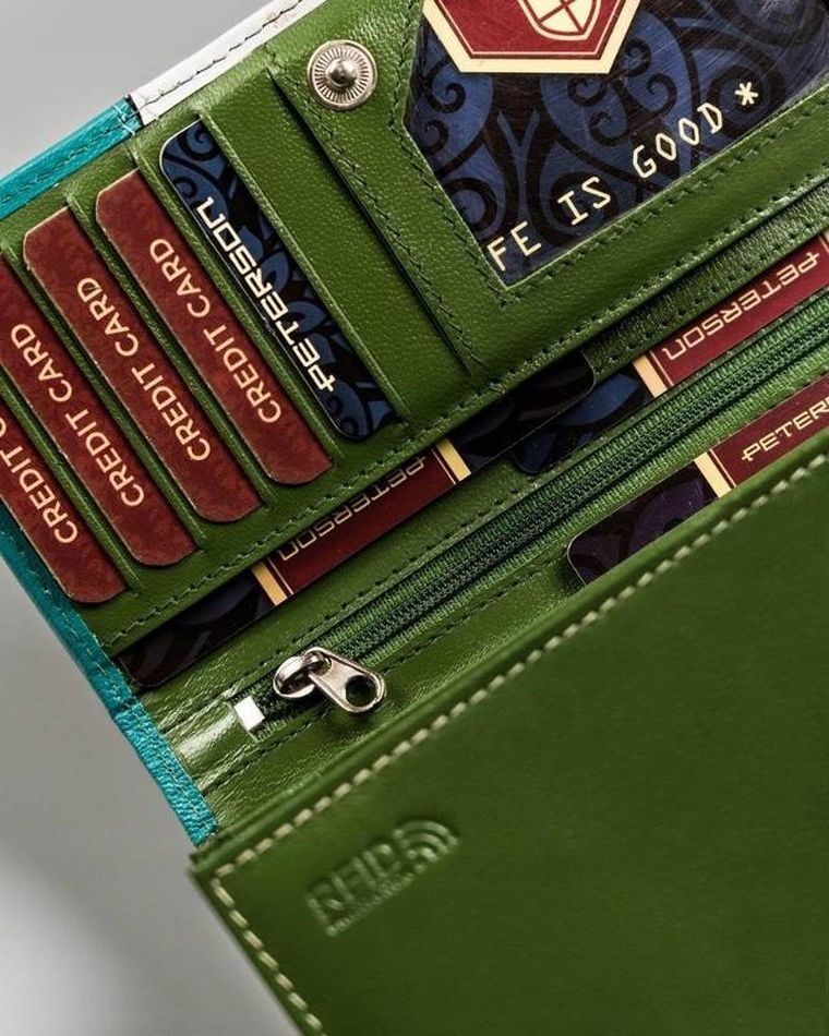 Portfel, zielony, skórzany, RFID, Peterson