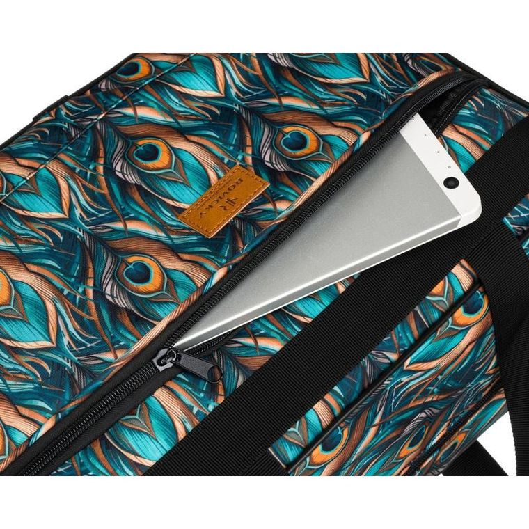 Rovicky, torba podróżna, rośliny