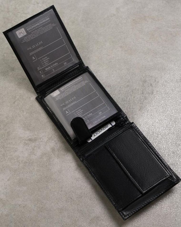 Skórzany portfel męski z kieszenią na dowód rejestracyjny, Cavaldi