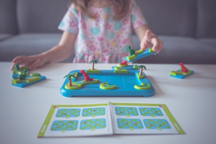 Smart Games, Dinozaury Tajemnicza Wyspa, gra logiczna