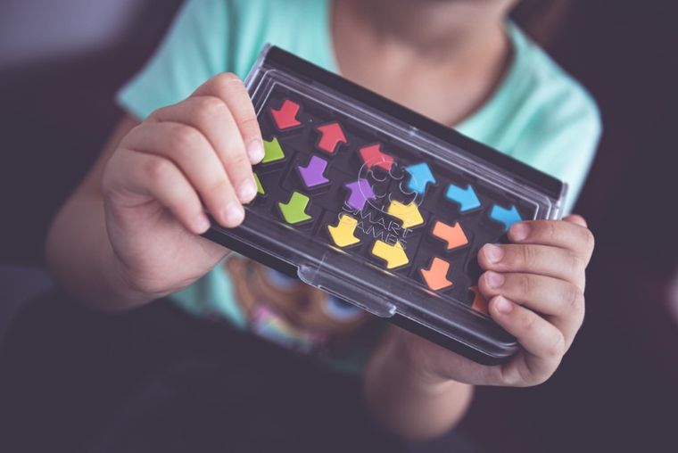 Smart Games, IQ Arrows, gra logiczna