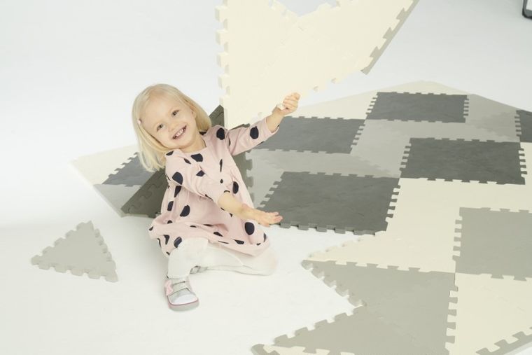 Smiki, mata piankowa, puzzle, szara, 96 elementów, 180-180 cm