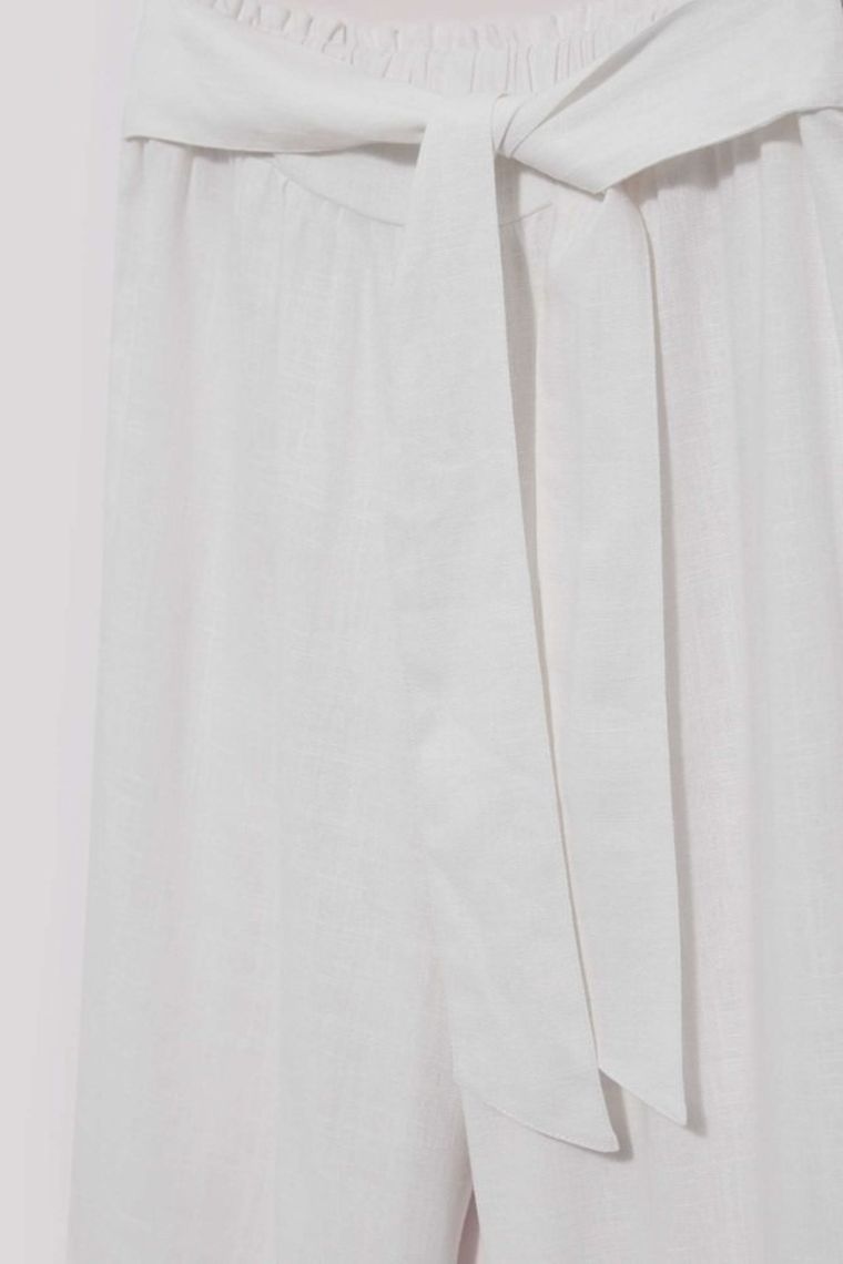 Spodnie materiałowe damskie z lnem, białe, Moodo