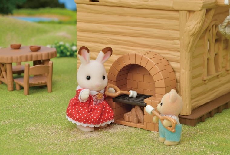 Sylvanian Families, domek nad jeziorem, 5451