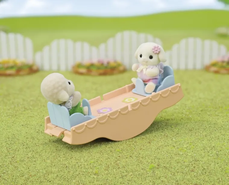 Sylvanian Families, Kolorowy Autobus, rozkładany pojazd, 5744