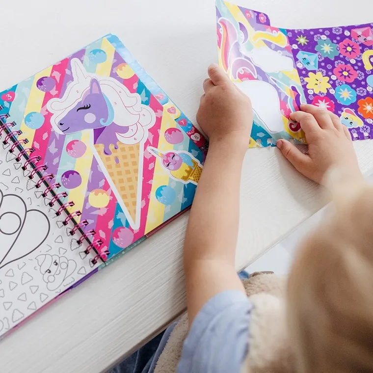 Totum, Unicorn, wyklejanie po numerach