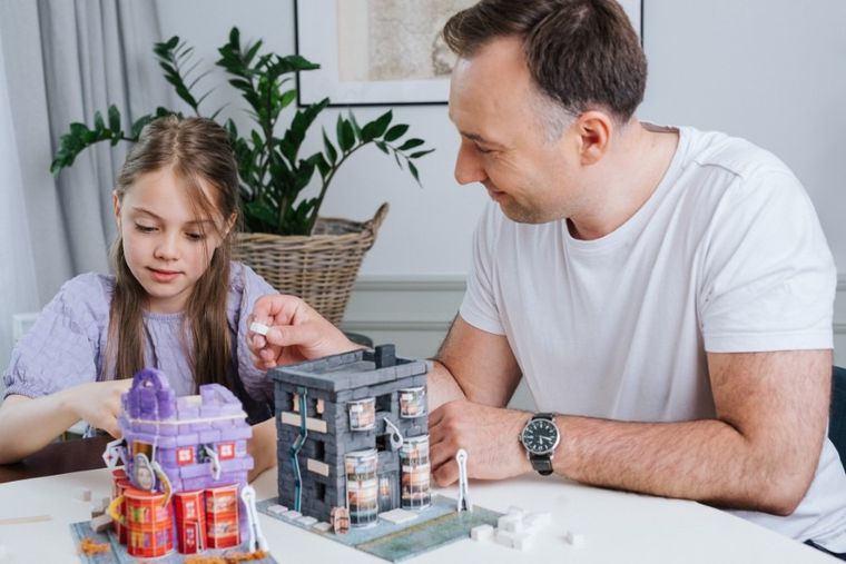 Trefl, Buduj z cegły, Harry Potter, Weasley & Weasley Shop, zestaw kreatywny