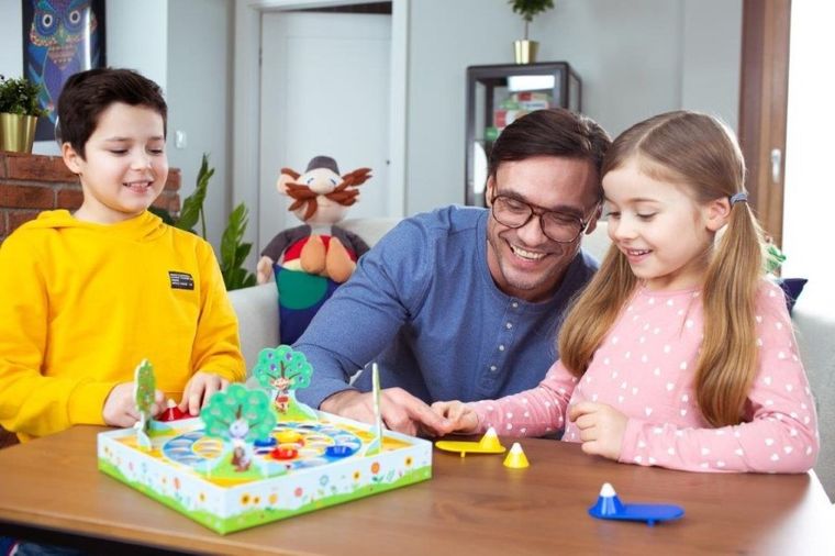 Trefl, Rodzina Treflików, Skoczki, gra rodzinna