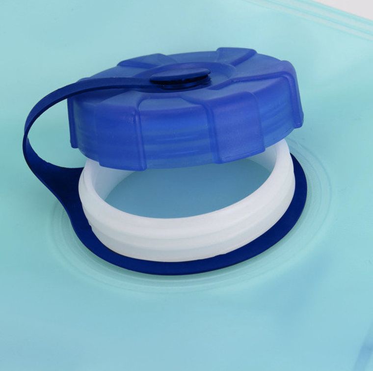 Trizand, plecak z bukłakiem na wodę