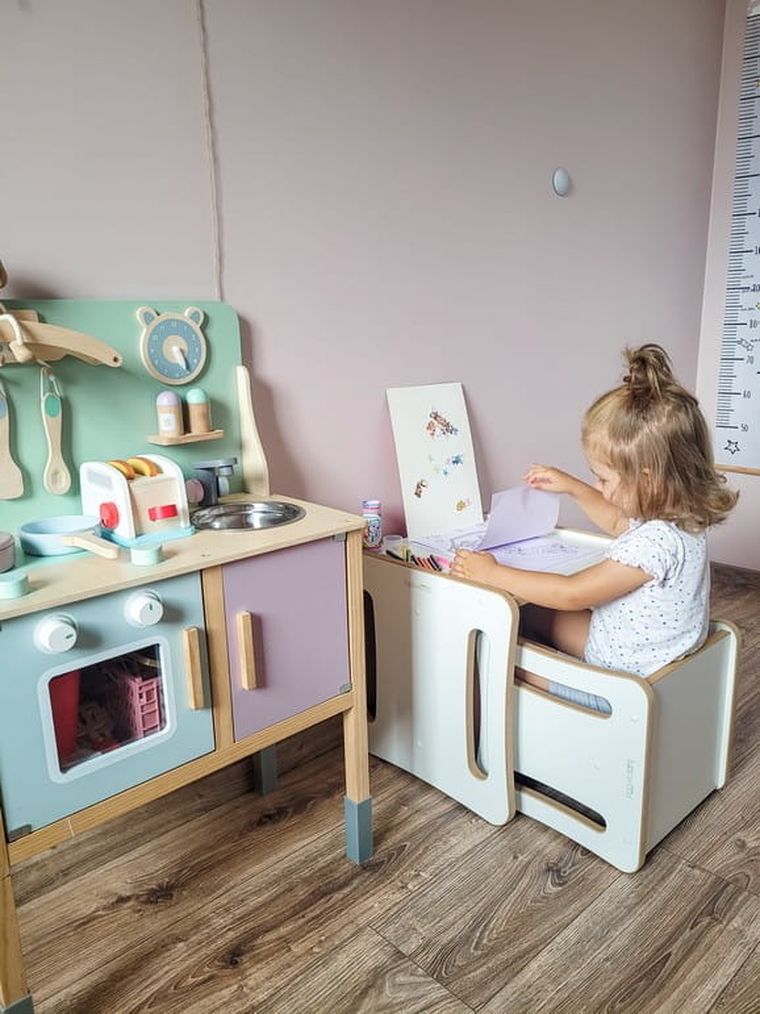 tupti.wood, Smally, 2w1: krzesełko, stolik