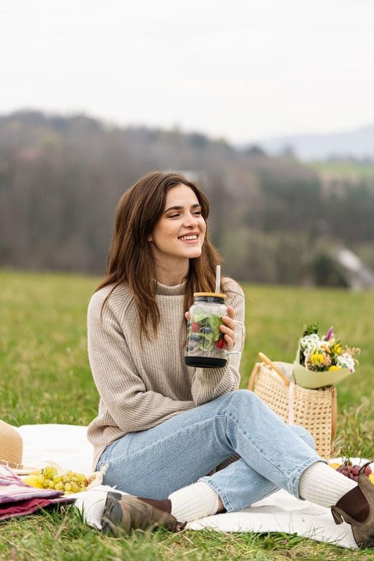 Vialli Design, słoik ze słomką, 600 ml, czarny Fuori