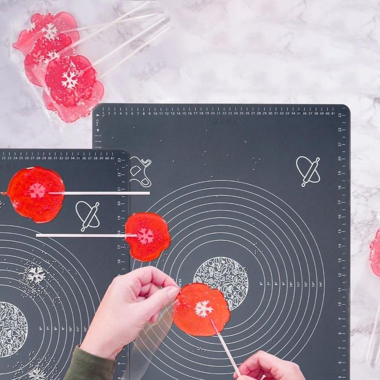 Vilde, stolnica do ciasta silikonowa, 64-45 cm