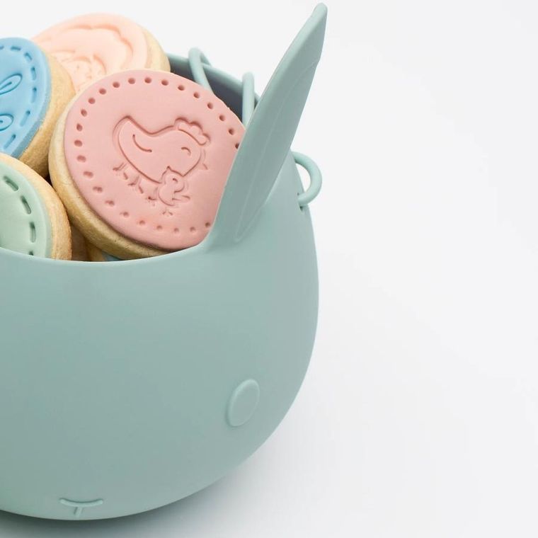 We Might Be Tiny, silikonowe wiaderko, króliczek, beige