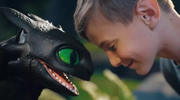 Wow Stuff, Jak wytresować smoka, Szczerbatek, figurka interaktywna, 21 cm