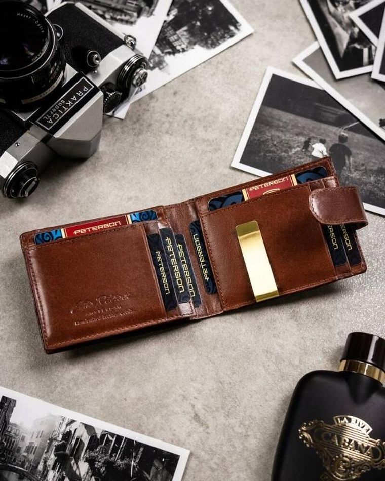 Zestaw: Portfel, Etui na karty, Brelok, RFID, brązowy, skórzany, Peterson