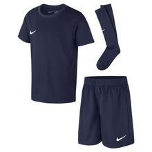 Komplet sportowy chłopięcy, T-shirt, Szorty, Getry piłkarskie, granatowy, Nike Park 20 Little Kids Set