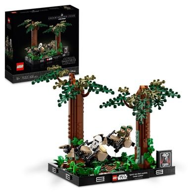 LEGO Star Wars, Diorama: Pościg na ścigaczu przez Endor, 75353