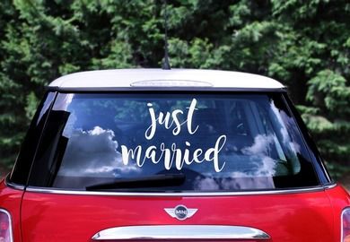 PartyDeco, naklejka ślubna na samochód, Just Married, 33-45 cm