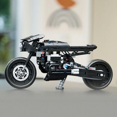 LEGO Technic, BATMAN - BATMOTOR, 42155
