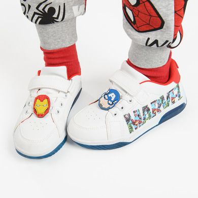 Cool Club, Buty sportowe chłopięce, białe, świecąca podeszwa, Marvel Super Heroes