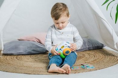 Vtech, Pstryk Pstryk Aparacik, zabawka interaktywna