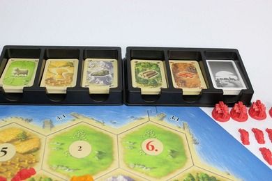 Galakta, Catan (Osadnicy z Catanu), gra strategiczna