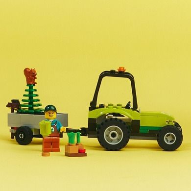 LEGO City, Traktor w parku, 60390