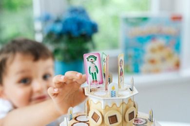 Tefl, Rodzina Treflików Urodzinki, gra familijna