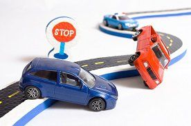 Znaki drogowe dla dzieci – akcesoria pomocne przy nauce zasad ruchu drogowego