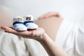 Buty niechodki niemowlęce. Czym kierować się przy wyborze pierwszych butów dla dziecka?