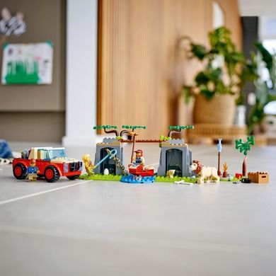 LEGO City Stunt, Masina de teren pentru salvarea animalelor salbatice, 60301
