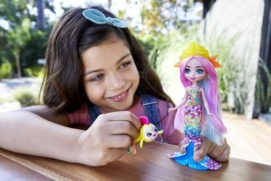 Enchantimals, Radia Rainbow Fish si Flo, papusa si figurina